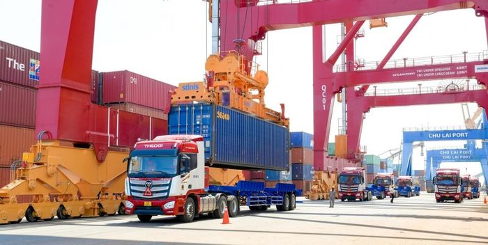 Nhiều chính sách, trong đó có tài chính - ngân hàng đang được triển khai đồng bộ nhằm tiếp sức cho cộng đồng doanh nghiệp.