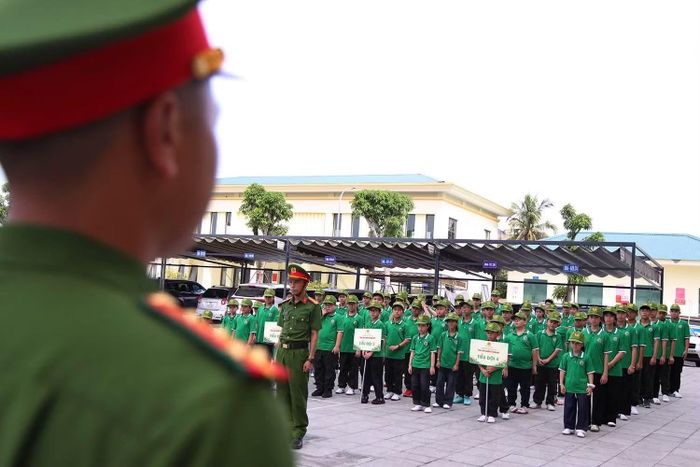 Với niềm tin những "mầm xanh" được rèn luyện trong kỷ luật sẽ góp phần tạo nên những công dân có bản lĩnh, tự lập và giàu lòng nhân ái trong tương lai.