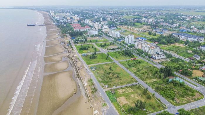 Doanh nghiệp đã chuyển quyền sử dụng nhiều lô đất khi chưa đủ điều kiện theo quy định của pháp luật.