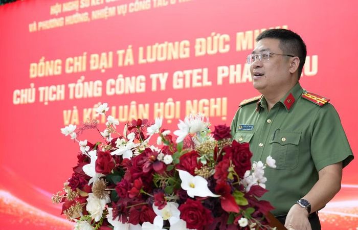 Đại tá Lương Đức Minh, Chủ tịch Tổng công ty Gtel phát biểu chỉ đạo hội nghị.