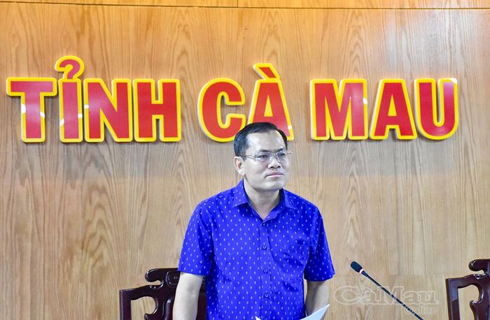 Đồng chí Ngô Vũ Thăng, Phó Chủ tịch UBND tỉnh, phát biểu tại cuộc họp.