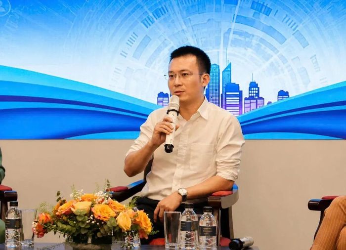 Tiến sĩ Trần Anh Tú