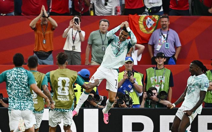Sau 20 năm kể từ lần đầu tiên ra sân ở World Cup, Cristiano Ronaldo bây giờ mới ghi bàn ở vòng knock out. (Ảnh: Reuters)