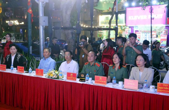 Các đại biểu tham dự chương trình. Ảnh: PV