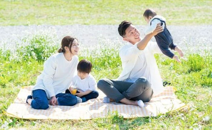 Cha mẹ không nên đáp ứng mọi mong muốn ngay lập tức mà cần hướng dẫn con hiểu giá trị của sự kiên trì, biết theo đuổi mục tiêu đến cùng. Ảnh minh họa