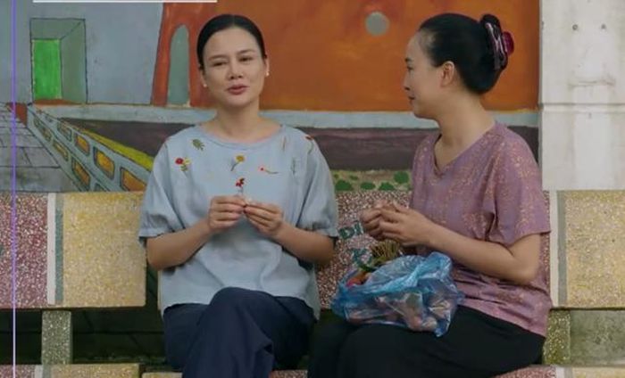 Sau loạt biến cố, bà Xuân và bà Phúc thực sự trở thành chị em thân thiết của nhau. Ảnh VTV