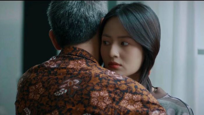 Vỏ bọc của Mai quá đỗi hoàn hảo