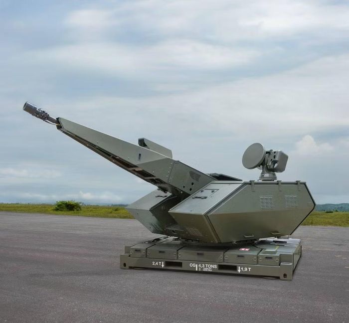 Quân đội Ukraine kết luận rằng hệ thống phòng không này có mức độ sẵn sàng sử dụng thấp và hoạt động "cực kỳ không đáng tin cậy". Tài liệu nêu rõ, các thông số thực tế của tổ hợp không tương ứng với những gì được nhà sản xuất công bố.