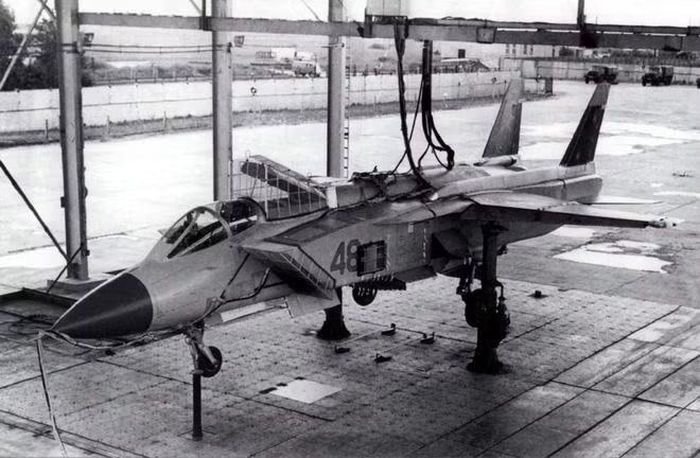 Được cải tiến bằng công nghệ hiện đại, Yak-141 theo kỳ vọng sẽ thực hiện hiệu quả các nhiệm vụ tuần tra và tiêu diệt máy bay không người lái trinh sát - tấn công của đối phương ở tầm xa, bảo vệ an toàn cho mục tiêu quan trọng.