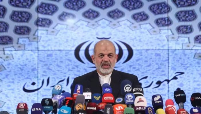 Kể từ khi cuộc chiến với Mỹ và Israel bùng nổ, nhà lãnh đạo mới của Iran vẫn duy trì tình trạng ẩn mình. Ông chỉ giao tiếp với những người ủng hộ thông qua các tuyên bố bằng văn bản và chưa từng phát biểu hay xuất hiện trực tiếp trước công chúng.
