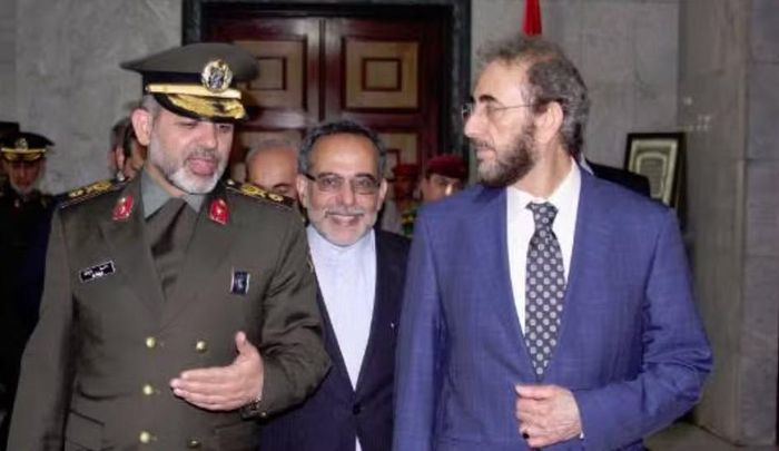 Dù vậy, các quan chức Iran vẫn liên tục khẳng định bộ máy lãnh đạo hoạt động ổn định, đồng thời cho biết ông Mojtaba đang trực tiếp chỉ đạo các cuộc đàm phán giữa Tehran và Washington.