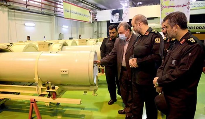 Hồi tháng 5, ông Vahidi từng cảnh báo rằng nếu Mỹ hoặc Israel tiếp tục có hành động gây hấn nhằm vào lãnh thổ Iran, "ngọn lửa lần này sẽ bùng cháy dữ dội và vượt qua mọi biên giới, mọi phạm vi".