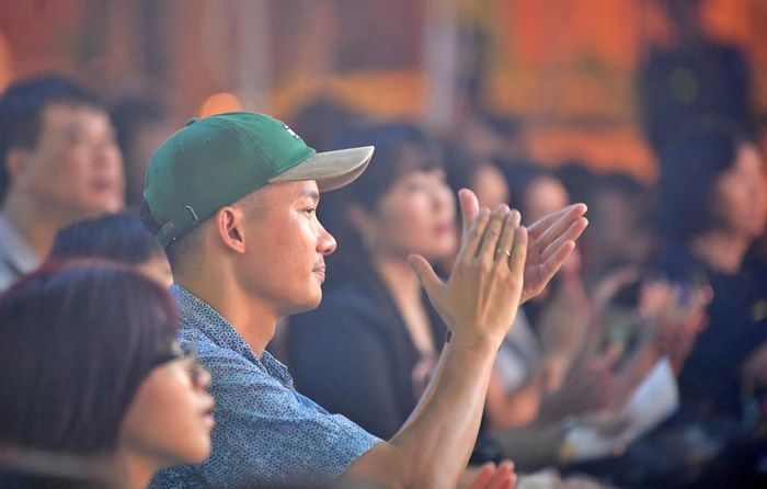 Những tiết mục nhận được những chàng vỗ tán thưởng của khán giả.