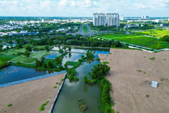  Khi hoàn thành, cầu đường Bình Tiên sẽ tạo thêm một trục giao thông kết nối trung tâm TP.HCM với khu nam và cửa ngõ miền Tây, rút ngắn quãng đường di chuyển, góp phần giảm áp lực cho các tuyến giao thông hiện hữu và nâng cao khả năng liên kết hạ tầng của khu vực. 
