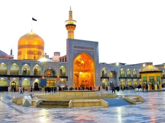 Đền thờ Imam Reza ở thành phố Mashhad, thủ phủ của tỉnh Khorasan-e Razavi ở đông bắc Iran. Ảnh: iranintl.com