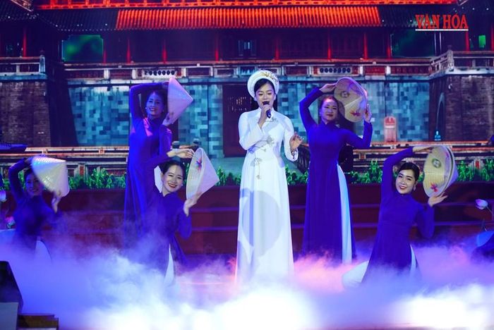 Hò mái nhì - Tổ khúc dân ca "Quê hương vang mãi khúc ca dâng Đảng"