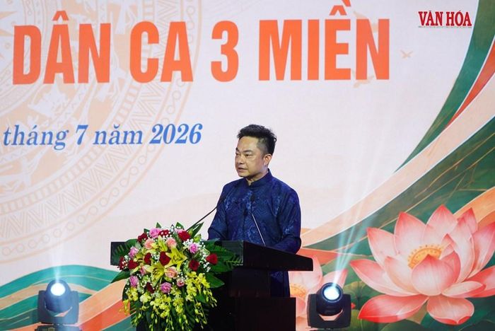 Ông Nguyễn Quốc Huy, Phó Cục trưởng Cục Văn hóa cơ sở, Gia đình và Thư viện phát biểu khai mạc Hội diễn