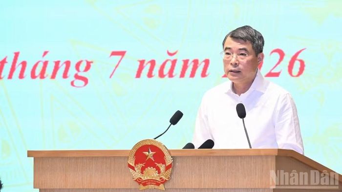 Thủ tướng Chính phủ Lê Minh Hưng phát biểu ý kiến tại Phiên họp Chính phủ thường kỳ tháng 6 và Hội nghị trực tuyến với địa phương. (Ảnh: TRẦN HẢI)