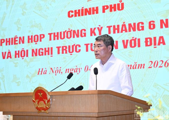 Thủ tướng Lê Minh Hưng phát biểu khai mạc phiên họp.