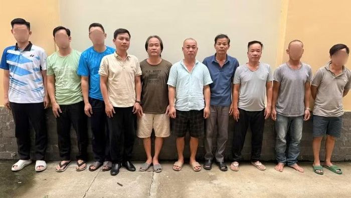 Các đối tượng trong đường dây. (Ảnh: Công an cung cấp)