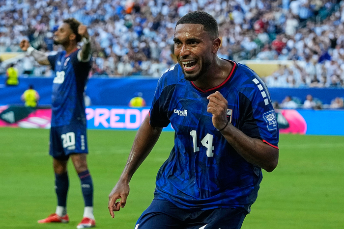  Deroy Duarte gỡ hòa 1-1 cho Cape Verde. Ảnh: AP