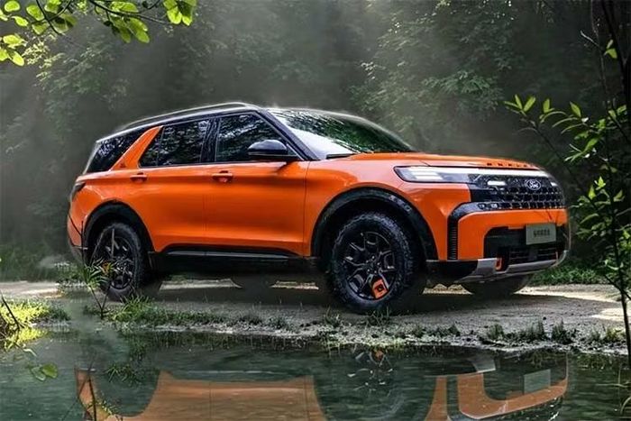 Khoang nội thất của Ford Explorer thế hệ mới cũng được hiện đại hóa với bố cục kỹ thuật số hoàn toàn, bổ sung màn hình dành cho hành khách phía trước. Bệ trung tâm được thiết kế cao hơn so với phiên bản lắp ráp tại Mỹ, giúp tăng thêm không gian chứa đồ.