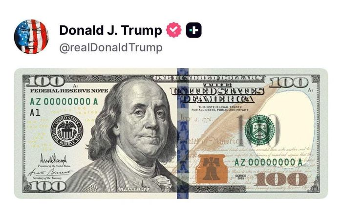 Tổng thống Mỹ Trump công bố mẫu tờ 100 USD mới mang chữ ký của mình.