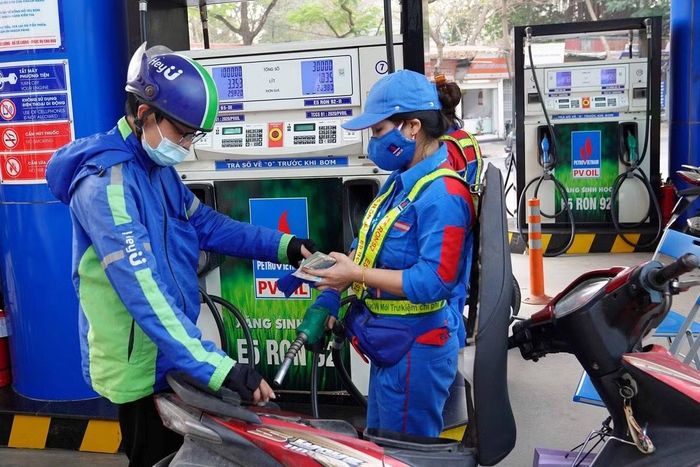 Các phản ánh liên quan đến việc sử dụng xăng E10 giảm hẳn trong những ngày gần đây.