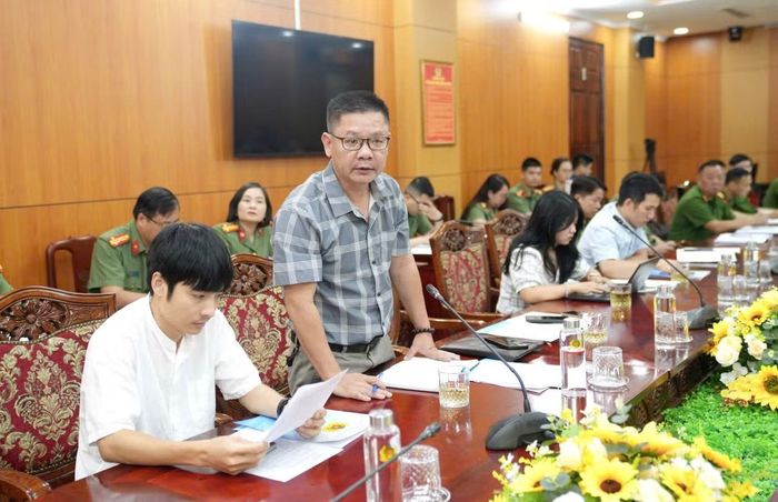 Đại diện các cơ quan báo chí tham dự và trao đổi tại buổi họp báo.