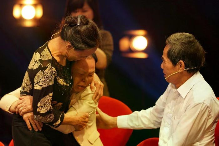 Toàn bộ hoạt động đăng ký và nhờ tìm người thân diễn ra trên nguyên tắc thiện nguyện, hoàn toàn miễn phí.