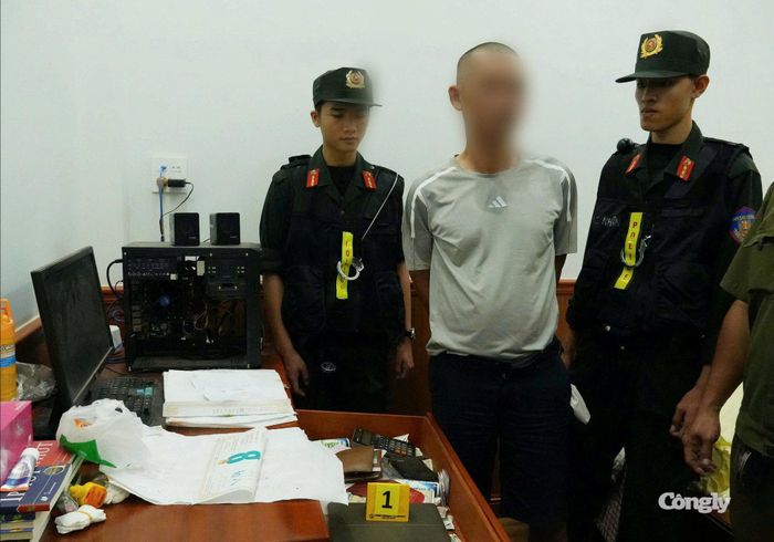 Các đối tượng hoạt động cờ bạc bị Công an TP Cần Thơ bắt giữ.