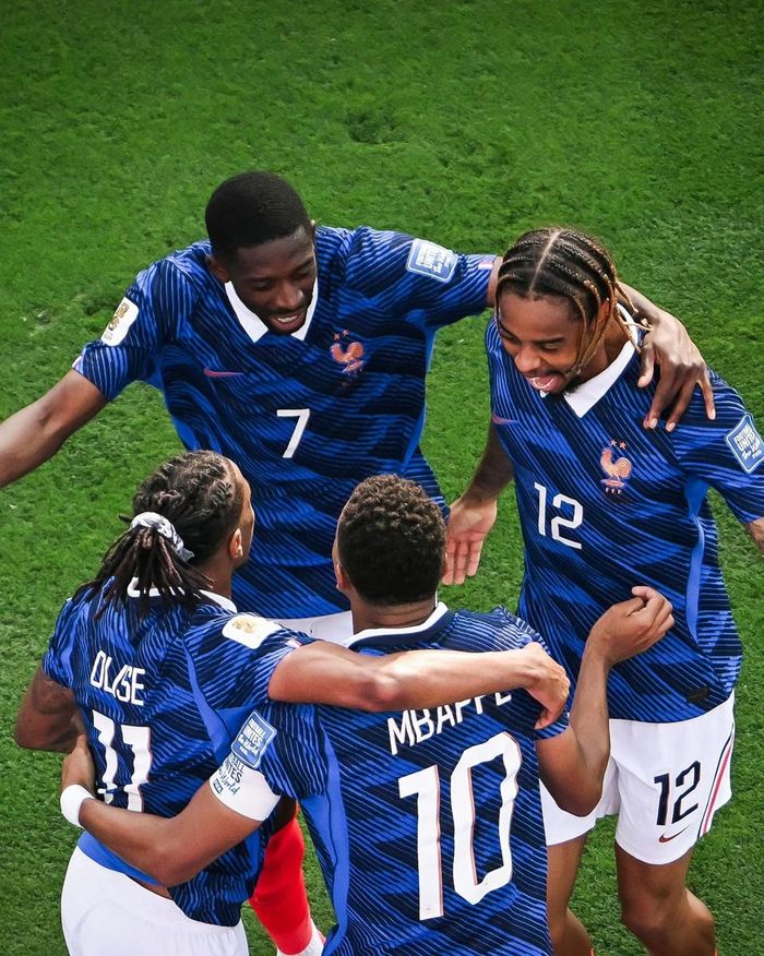 Trong tay HLV Deschamps có một đội hình tinh nhuệ. Ảnh: B/F Football