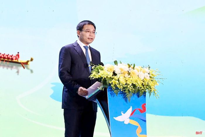 Đồng chí Nguyễn Văn Thắng - Ủy viên Trung ương Đảng, Phó Thủ tướng Chính phủ phát biểu tại buổi lễ.
