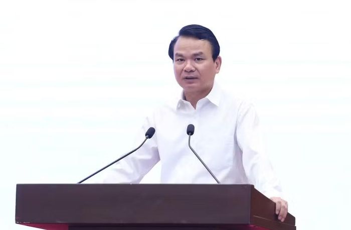 Bộ trưởng - Chủ nhiệm Văn phòng Chính phủ Đặng Xuân Phong - người phát ngôn của Chính phủ phát biểu tại họp báo Chính phủ ngày 4/7. (Ảnh: Vietnam+)