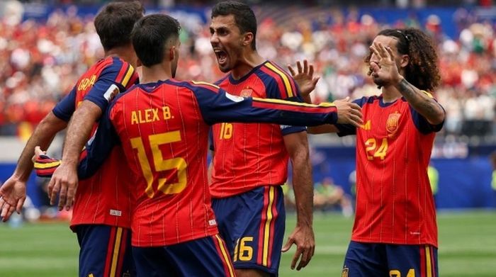 Tây Ban Nha đụng độ Bồ Đào Nha là cặp đấu đáng xem nhất ở vòng 1/8. Ảnh: Eurosports