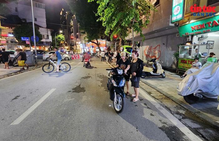 Việc TP Hà Nội thực hiện vùng phát thải thấp nhằm giảm ô nhiễm môi trường, thúc đẩy giao thông xanh.