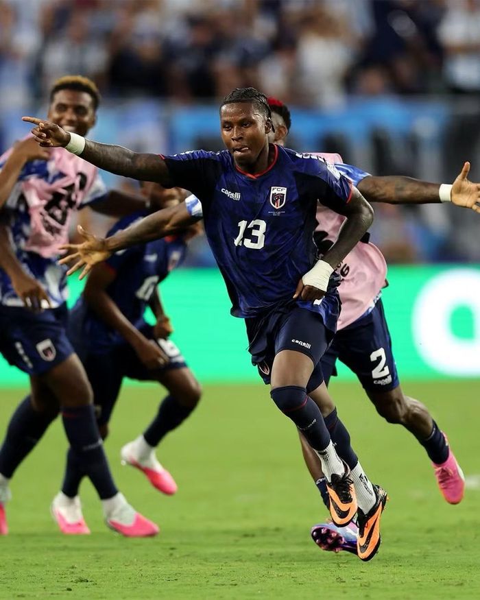 Với sự thể hiện xuất sắc tại World Cup 2026, Cabral hẳn sẽ còn bay cao. Ảnh: Reuters.