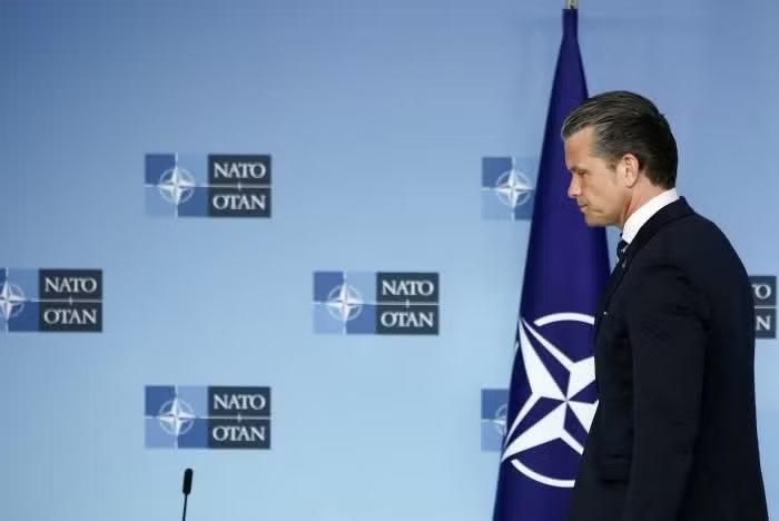 Ông Hegseth tại Hội nghị Bộ trưởng Quốc phòng NATO ở Brussels hồi tháng 6. Ảnh: Reuters.