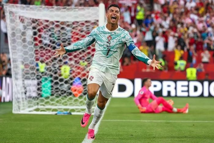Cristiano Ronaldo của Bồ Đào Nha sau khi ghi bàn vào lưới Croatia ở Toronto hôm thứ Năm. Ảnh: FIFA qua Getty Images.