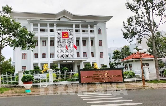 Trụ sở Đoàn Đại biểu Quốc hội tỉnh Bạc Liêu (cũ) được điều chuyển làm trụ sở Ủy Bam Mặt trận Tổ quốc Việt Nam phường Bạc Liêu. Ảnh: Tuấn Phi – TTXVN 
