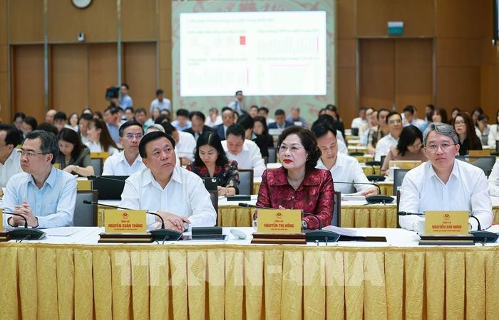 Các đại biểu tham dự Phiên họp Chính phủ thường kỳ tháng 6 năm 2026 và Hội nghị trực tuyến Chính phủ với địa phương. Ảnh: Dương Giang – TTXVN
