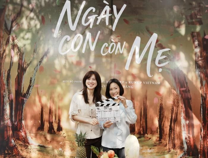 Nghệ sĩ Hồng Đào vào vai mẹ của nhân vật nữ chính trong Ngày Con Còn Mẹ.