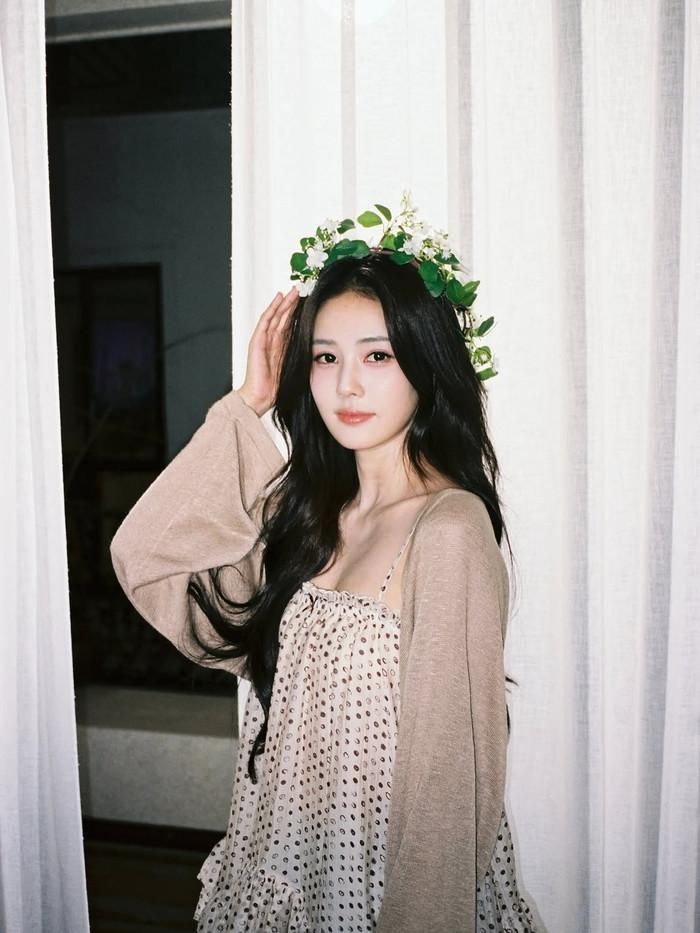 Chỉ thời gian ngắn sau khi đăng tải, bài viết của Bạch Lộc nhanh chóng nhận về hàng chục nghìn lượt tương tác (Ảnh: ISNV).