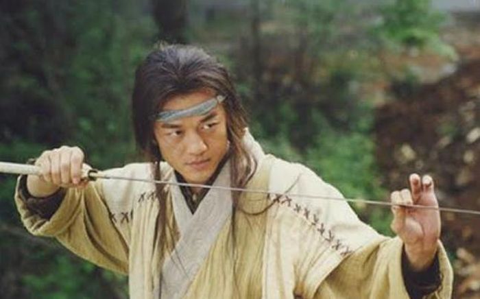 Lệnh Hồ Xung nhờ Độc cô cửu kiếm mà bước lên hàng đại cao thủ võ lâm.