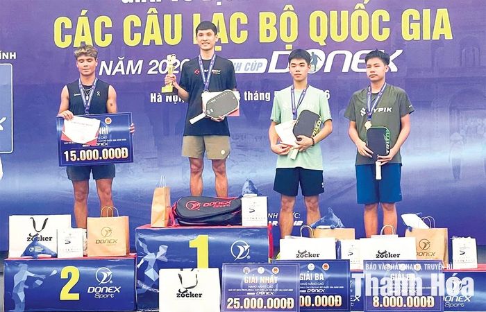 Phạm Xuân Vũ của Thanh Hóa giành chức vô địch đơn nam Giải vô địch Pickleball các CLB quốc gia năm 2026. Ảnh: Anh Tuân