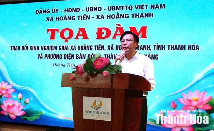 Bí thư Đảng ủy, Chủ tịch HĐND xã Hoằng Tiến Lê Văn Phúc phát biểu tại buổi tọa đàm.
