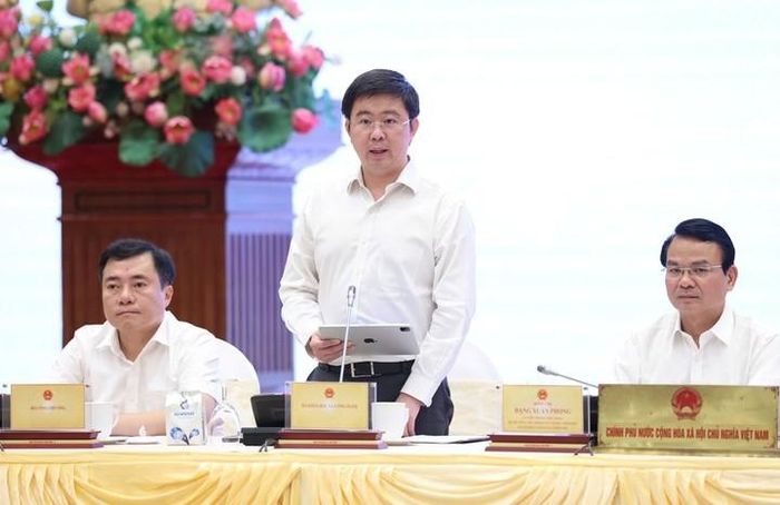 Thứ trưởng Bộ KH&amp;CN Bùi Hoàng Phương trả lời câu hỏi báo chí tại Họp báo Chính phủ thường kỳ ngày 4/7 - Ảnh: MST.
