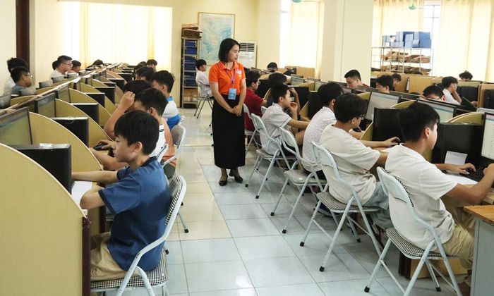 Thí sinh sẵn sàng thực hiện các phần thi.