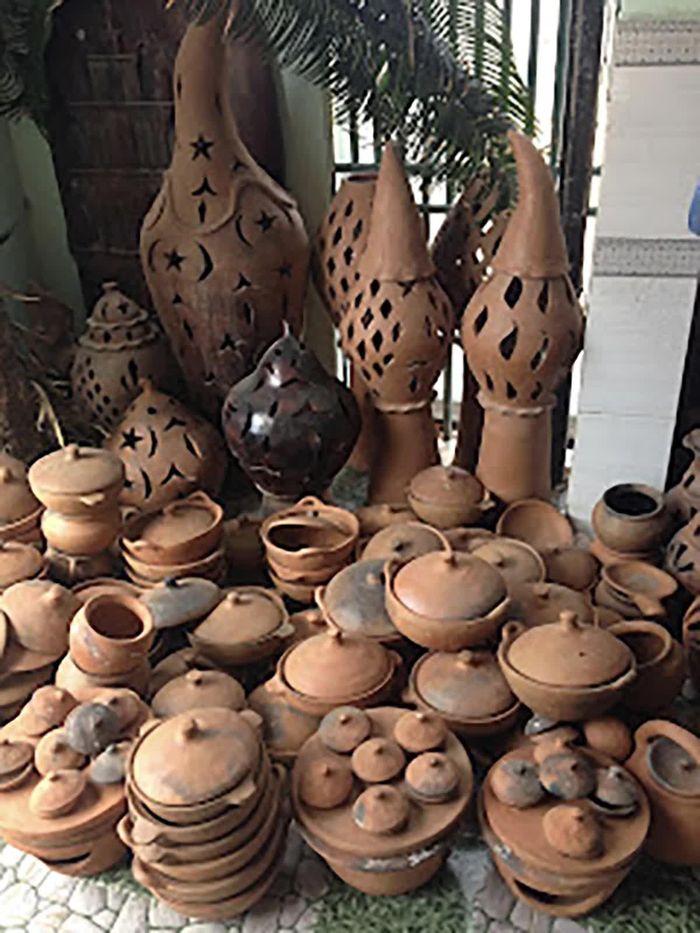 Gốm gia dụng. Ảnh PQA