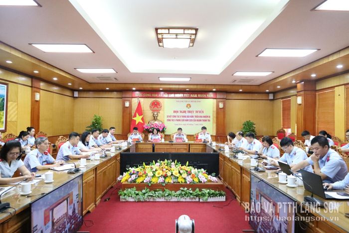 Các đại biểu dự hội nghị tại điểm cầu tỉnh Lạng Sơn